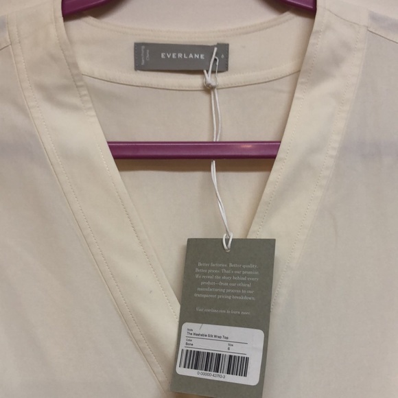 NWT Everlane 100% Washable Silk White Wrap Top 6 M - Picture 5 of 8